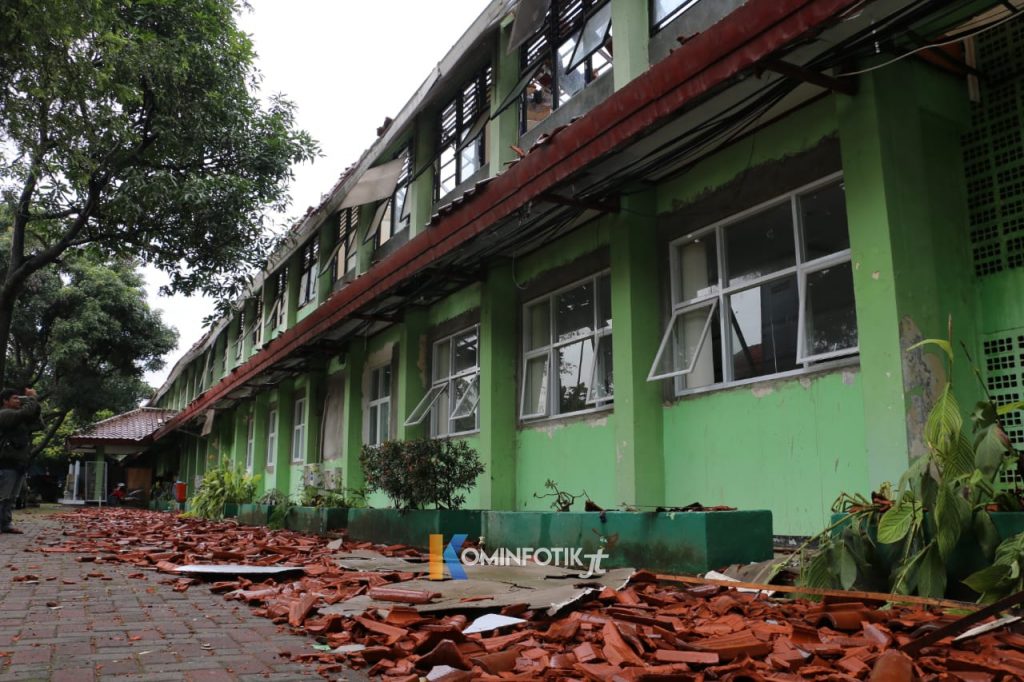 Komisi E DPRD DKI Jakarta Usulkan Pelaksanaan Rehabilitasi Sekolah Tidak Ditangani Dinas Pendidikan (Disdik)