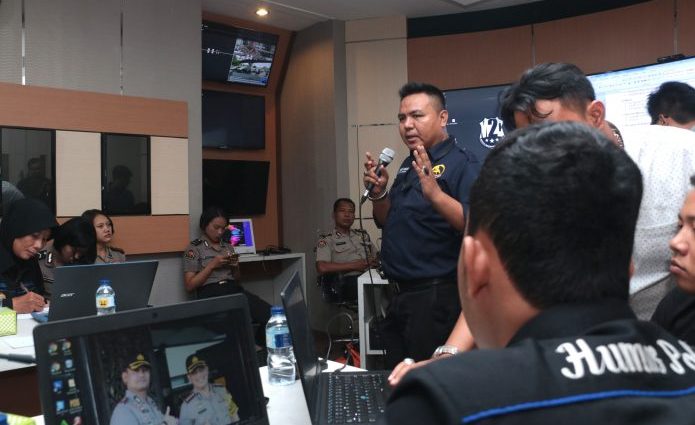Direktur Eksekutif Puskominfo Indonesia  Soroti Maraknya Hoax di Media Sosial