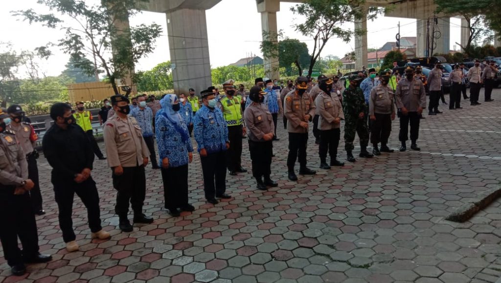 Kegiatan PPKM apel gabungan polresta dan muspika kecamatan Tanahsareal juga muspikel