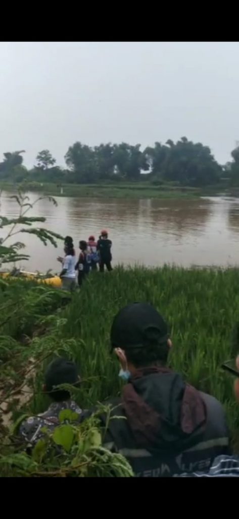 Karena kail pancing tersangkut, seorang pria tewas hanyut