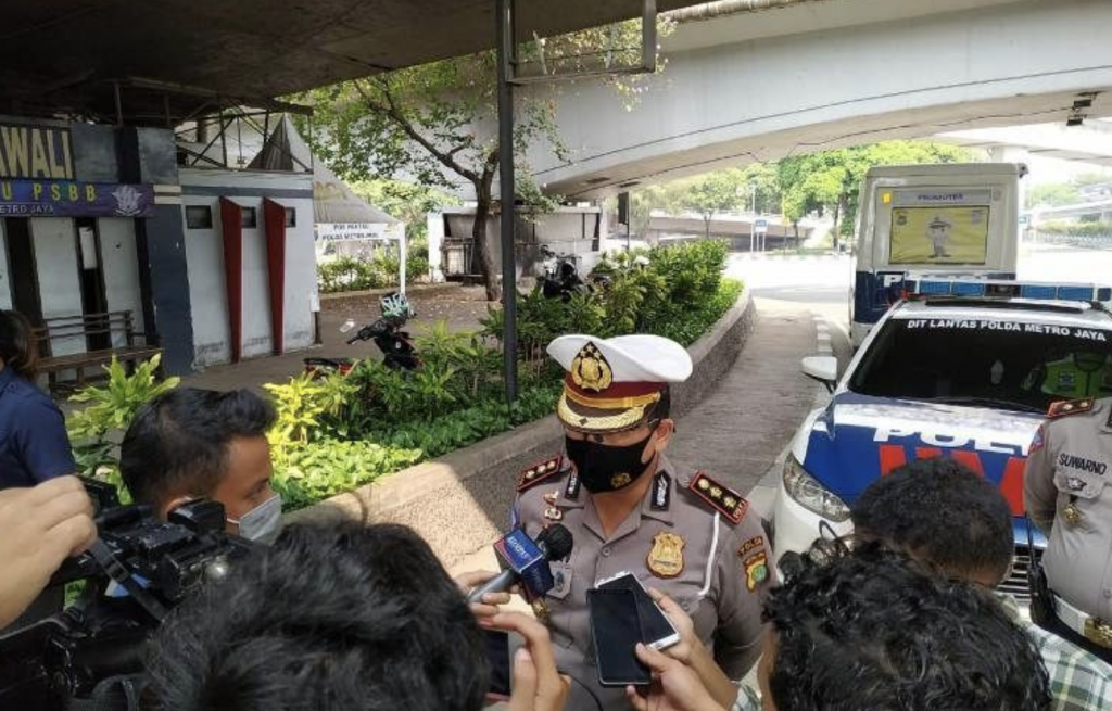 Viral di Medsos ” Polda Metro Jaya Panggil Pengendara Moge yang Terobos Ring I Istana Presiden