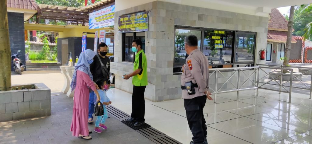 Polsek Banyubiru Laksanakan Pemantauan Prokes Obyek Wisata