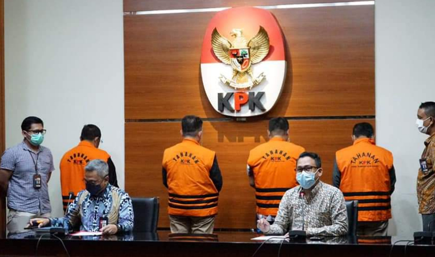 KPK Tetapkan dan Tahan Empat Tersangka Perkara Suap RAPBD Jambi