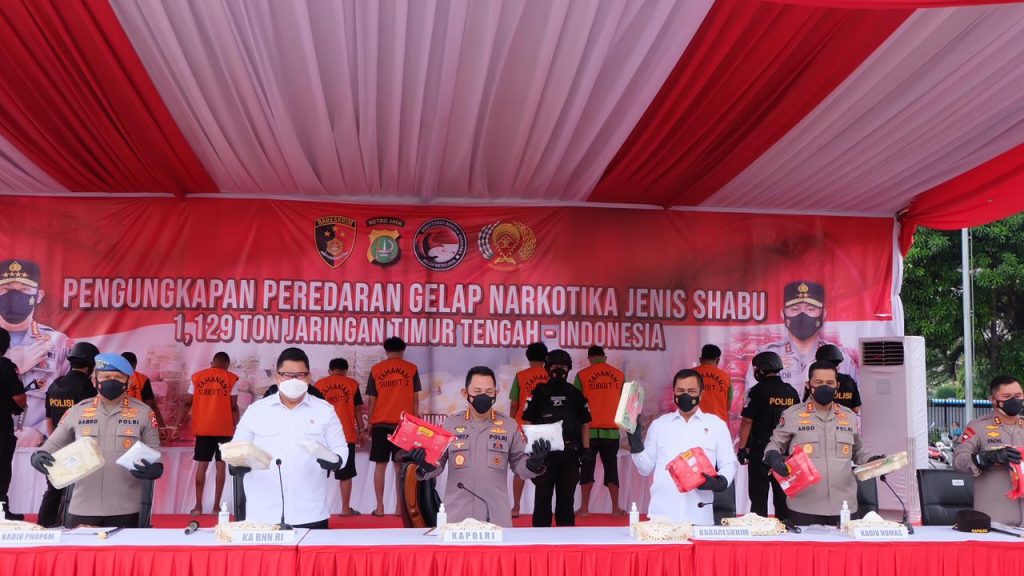 Polri Ungkap Penyelundupan Narkoba 1,1 Ton Jenis Sabu Jaringan Timur Tengah