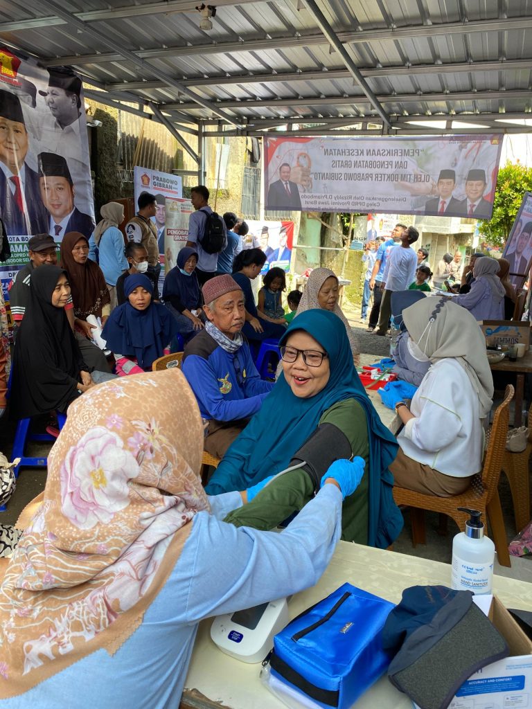 Peduli Kesehatan Rizaldy D Priambodo Gaungkan Pengobatan Gratis untuk Warga