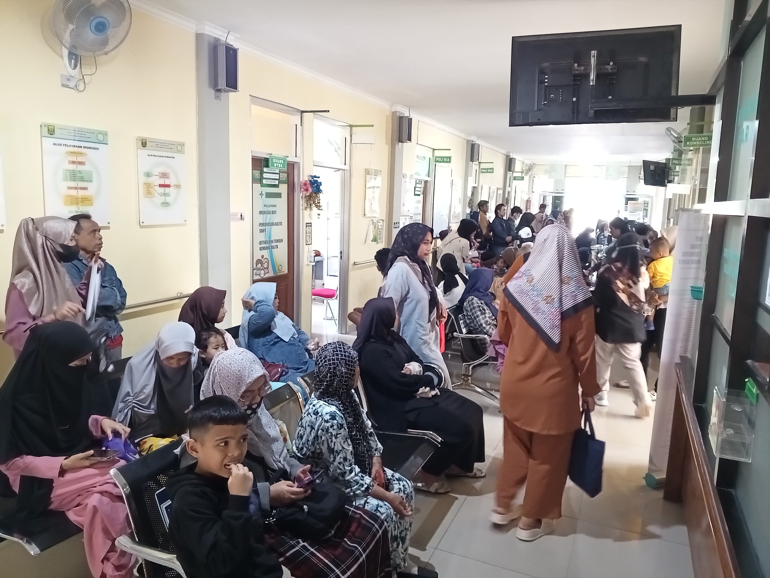 Hari Pertama Buka Pelayanan Usai Libur lebaran Puskesmas Kadudampit Perioritaskan Pelayanan Pengunjung