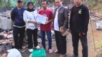 PSM Kecamatan Kadudampit Berikan Bantuan Sembako Kepada Korban Musibah Kebakaran