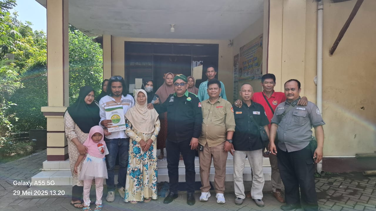 Lambatnya Penanganan Kasus Pengeroyokan, Korban Ahmad Muzakki Datangi Polsek Gending Didampingi Tim Hukum Lambatnya Penanganan Kasus Pengeroyokan, Korban Ahmad Muzakki Datangi Polsek Gending Didampingi Tim Hukum