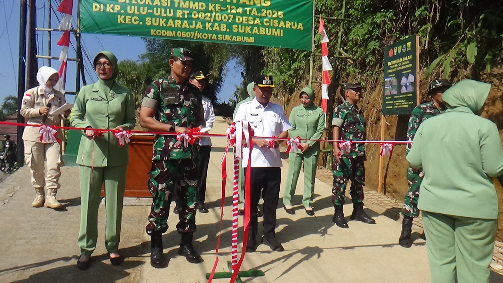 Danrem 061/ Suryakencana Resmi Tutup TMMD Ke-124 Kodim 0607/Kota Sukabumi