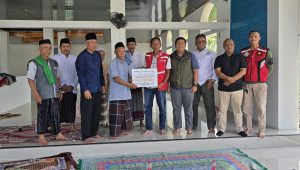 Realisasikan Program CSR Adhi Acset KSO Memberikan Bantuan Pembangunan Mesjid Al Awabien di Bojongmangu Realisasikan Program CSR Adhi Acset KSO Memberikan Bantuan Pembangunan Mesjid Al Awabien di Bojongmangu