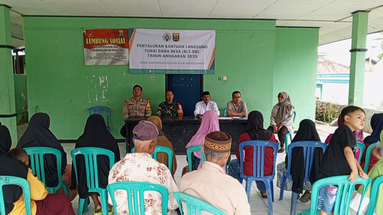 Pemdes Sukamanis Salurkan BLT DD Bulan Tujuh tahun 2025, Kepada 35 KPM Pemdes Sukamanis Salurkan BLT DD Bulan Tujuh tahun 2025, Kepada 35 KPM
