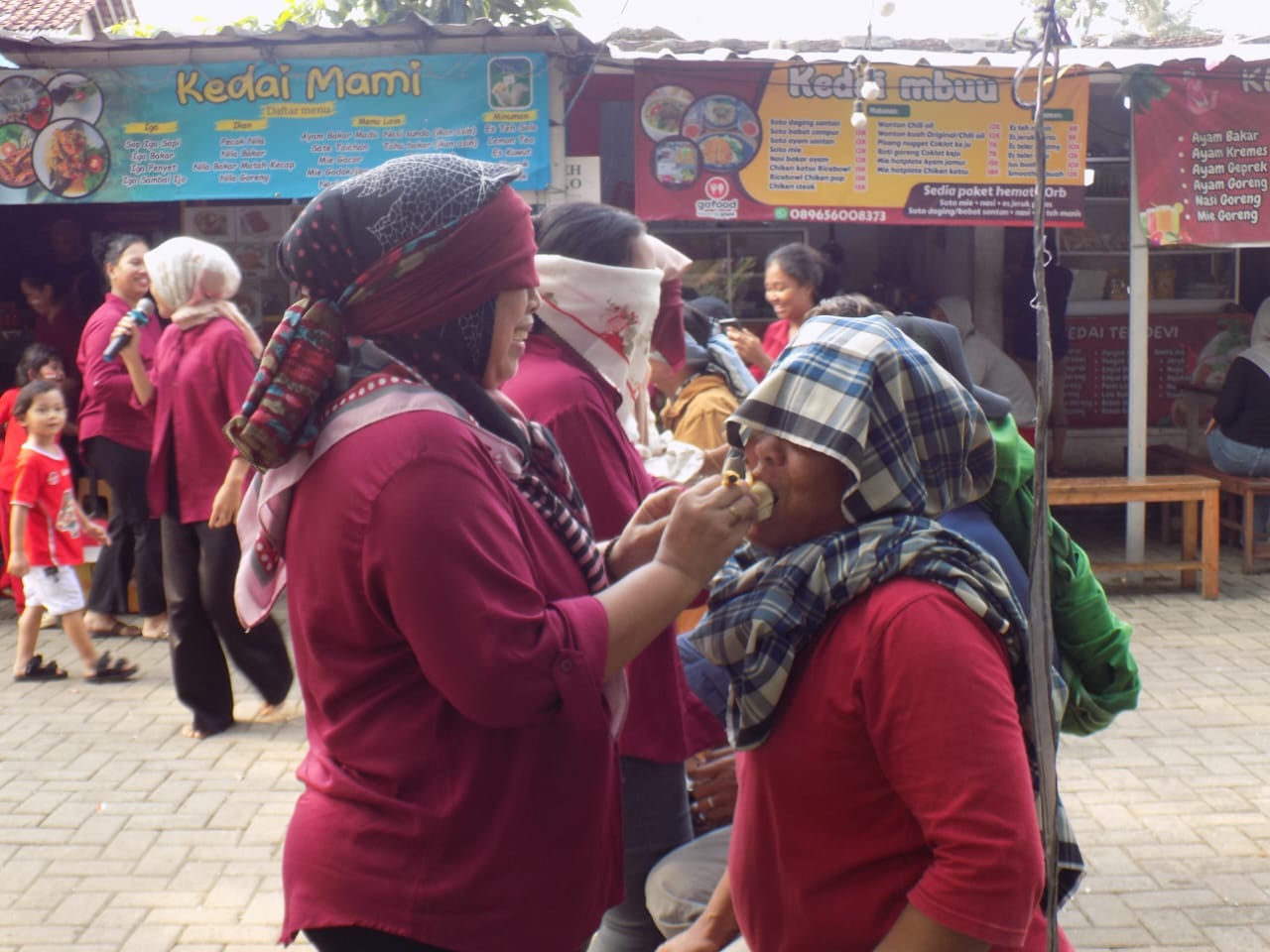 Semarak Menjelang HUT RI ke-80, Pedagang Food Court Citoh Gelar Aneka Perlombaan Semarak Menjelang HUT RI ke-80, Pedagang Food Court Citoh Gelar Aneka Perlombaan
