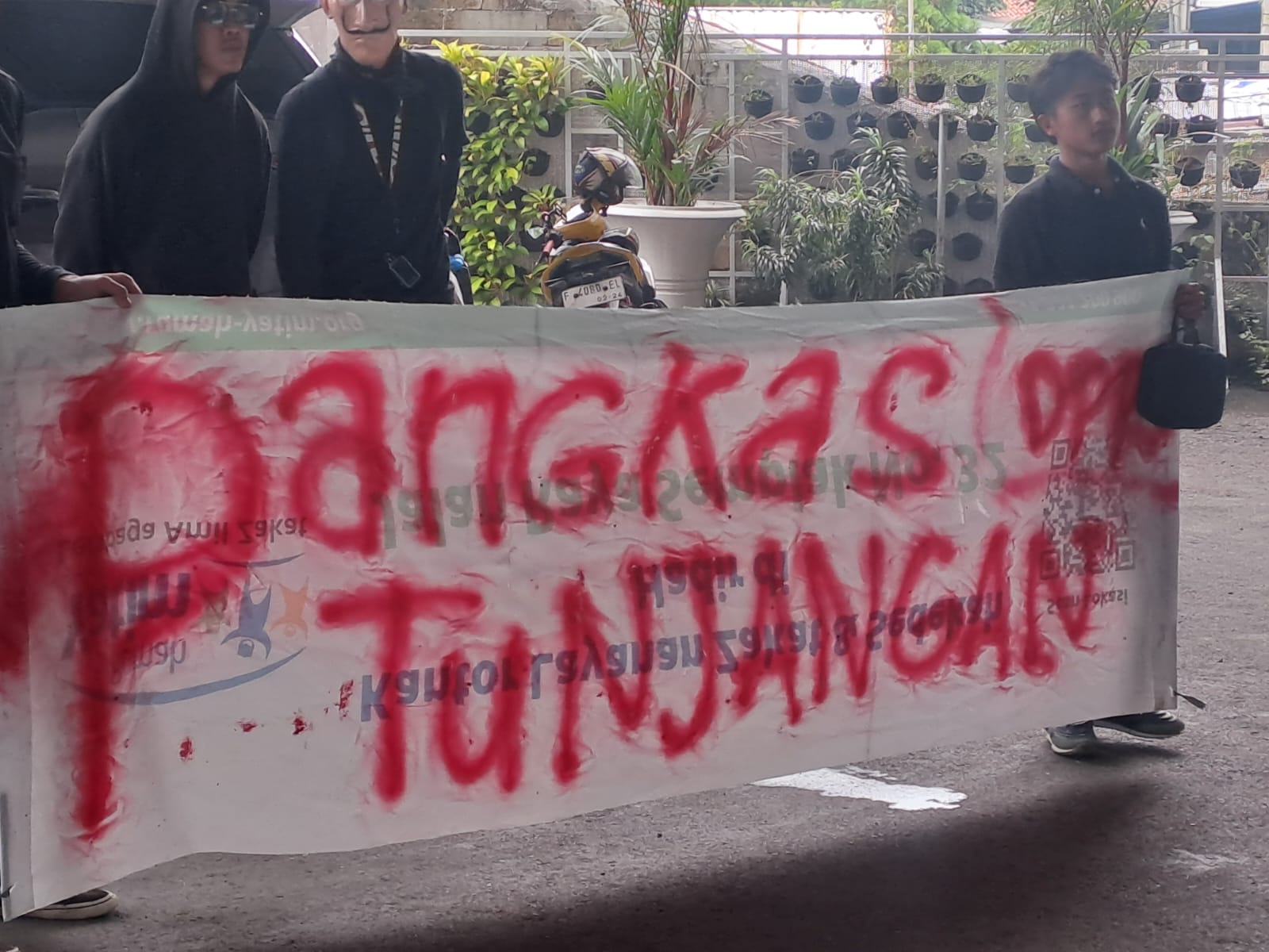 Tunjangan DPRD Bogor Tidak Masuk Akal, Harus Dipangkas! Tunjangan DPRD Bogor Tidak Masuk Akal, Harus Dipangkas!