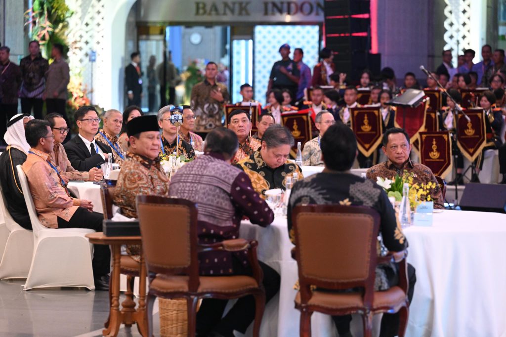 Menhan Hadiri Pertemuan Tahunan BI, Presiden: Negara Harus Hadir dan Berpihak pada Kelompok Rentan