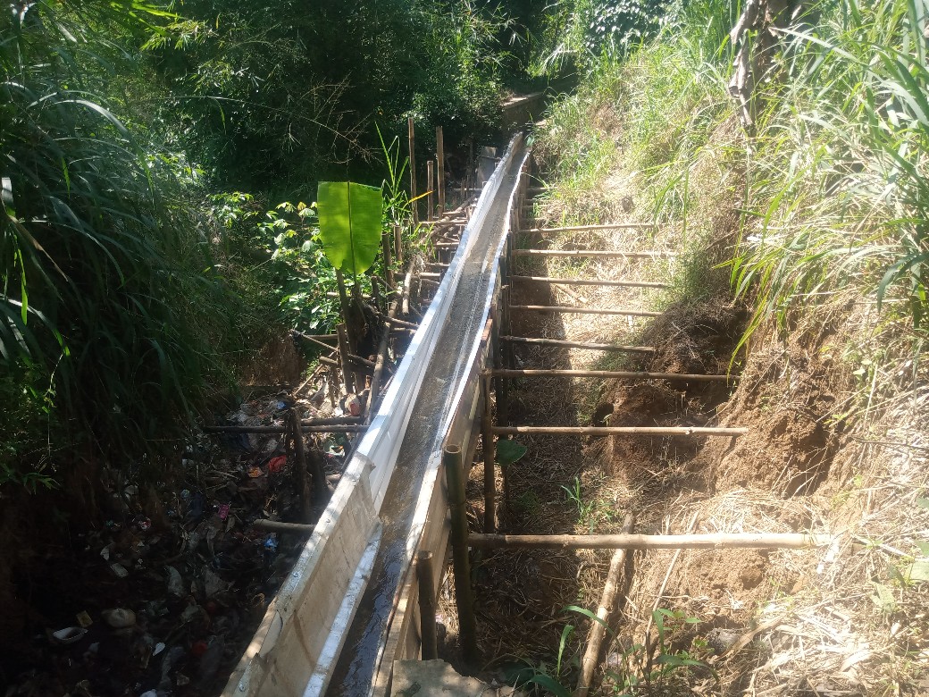 Warga Berharap Jalur Irigasi di Kp.Tank RT.01 yang Terputus Diperbaiki, Ini kata Pengawas Lapangan dari UPT Pengairan Wilayah IV