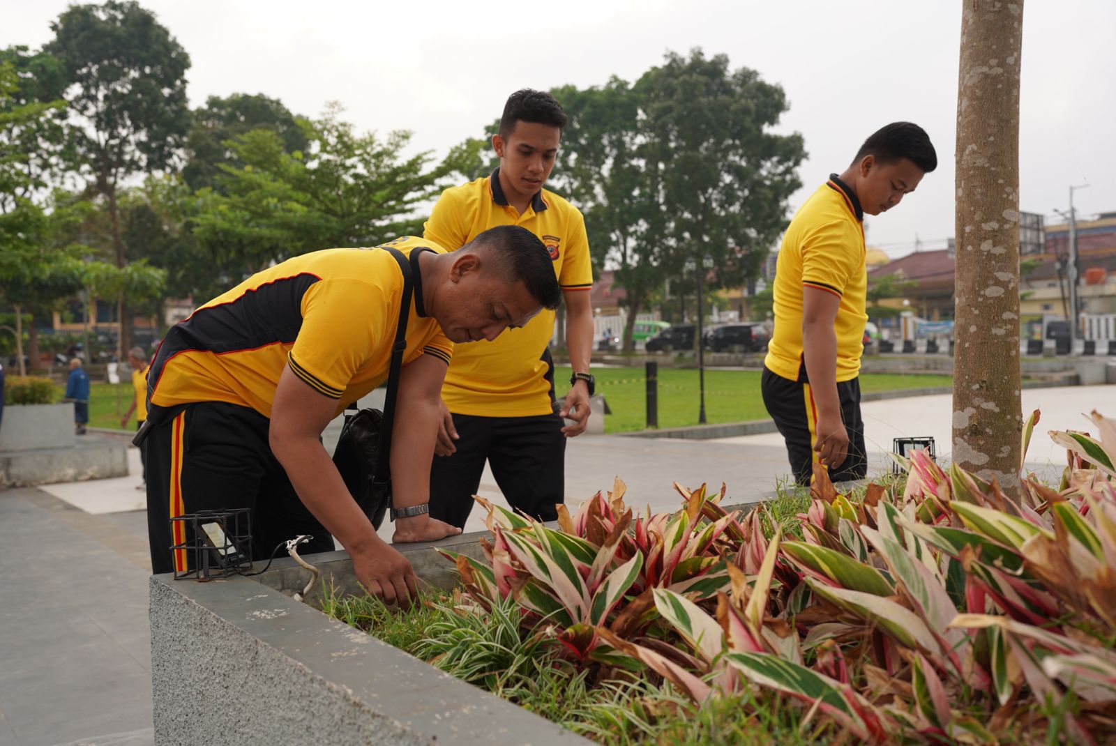 Sambut Hari Bhayangkara ke-77, Polres Sukabumi Kota Gelar Bakti Religi Sambut Hari Bhayangkara ke-77, Polres Sukabumi Kota Gelar Bakti Religi