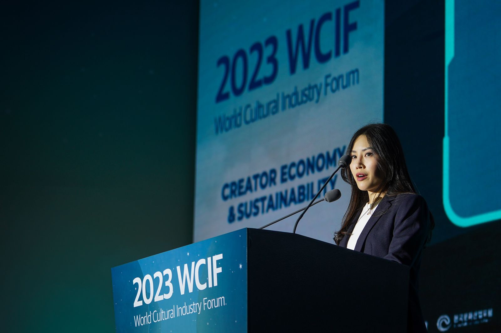 Wamenparekraf Sampaikan Kebangkitan Ekonomi Kreatif Indonesia dalam WCIF 2023 di Daegu, Korea Selatan