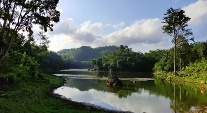 Situ Denuh, Keindahan Alam yang Masih Menyimpan Misteri