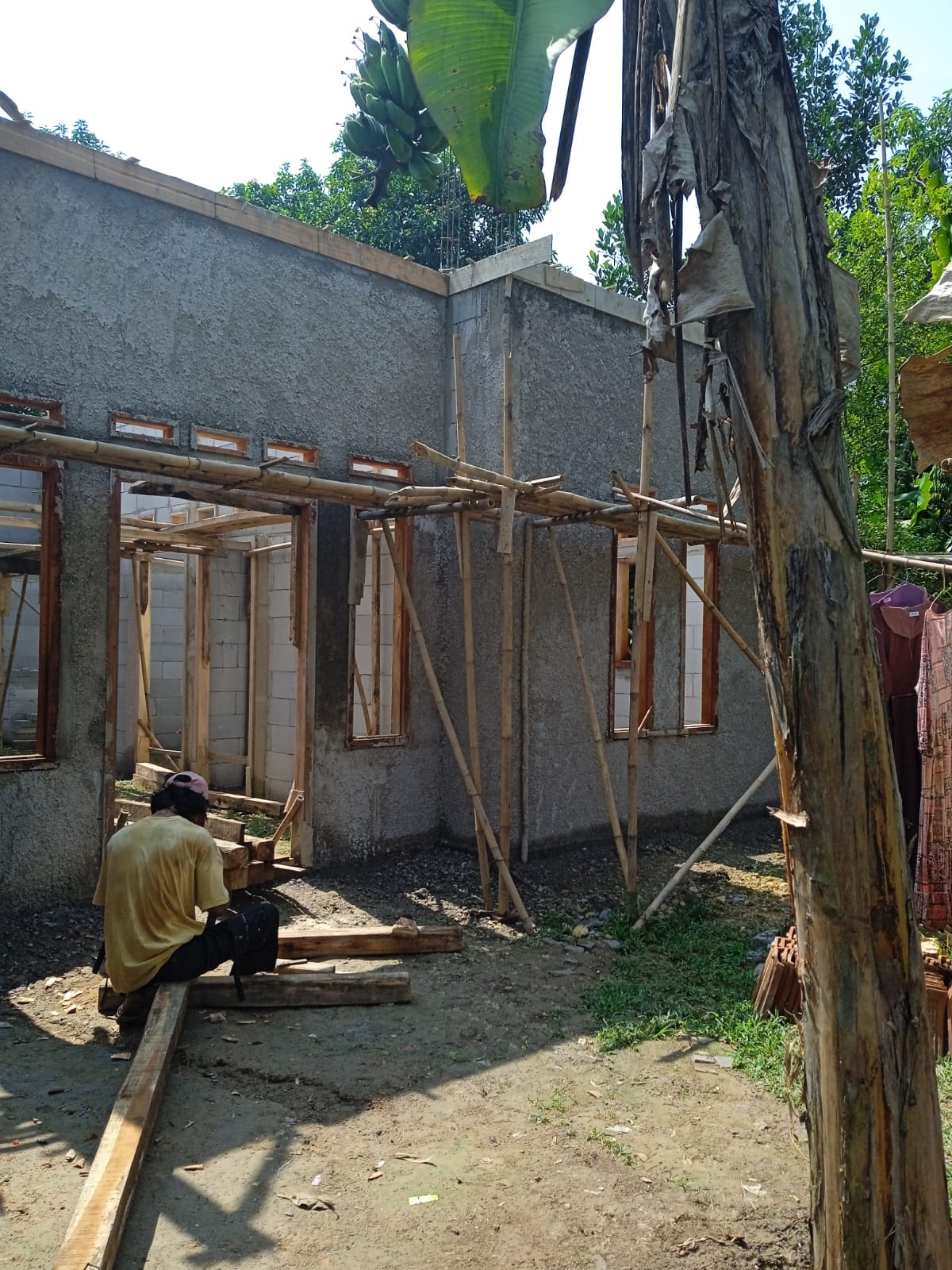 Diduga Rutilahu di Desa Ridomanah Tidak Tepat Sasaran Ada Unsur Kesengajaan Diduga Rutilahu di Desa Ridomanah Tidak Tepat Sasaran Ada Unsur Kesengajaan