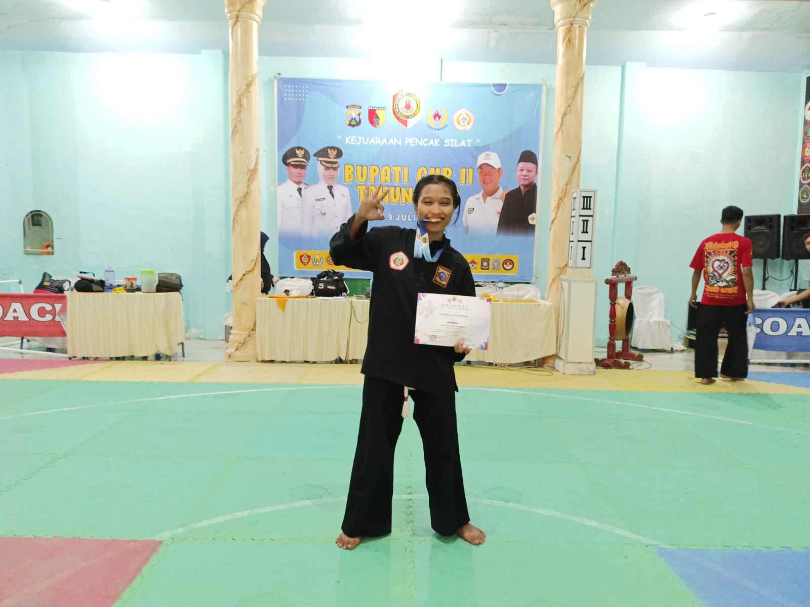 Rafaila Siswi SMKN 1 Jetis Raih Kejuaraan Silat Seluruh Indonesia Kelas Putri E