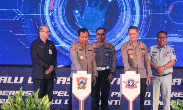 Ditlantas Polda Jatim Mengadakan Syukuran Hari Jadi Lalu Lintas Bhayangkara Ke 68