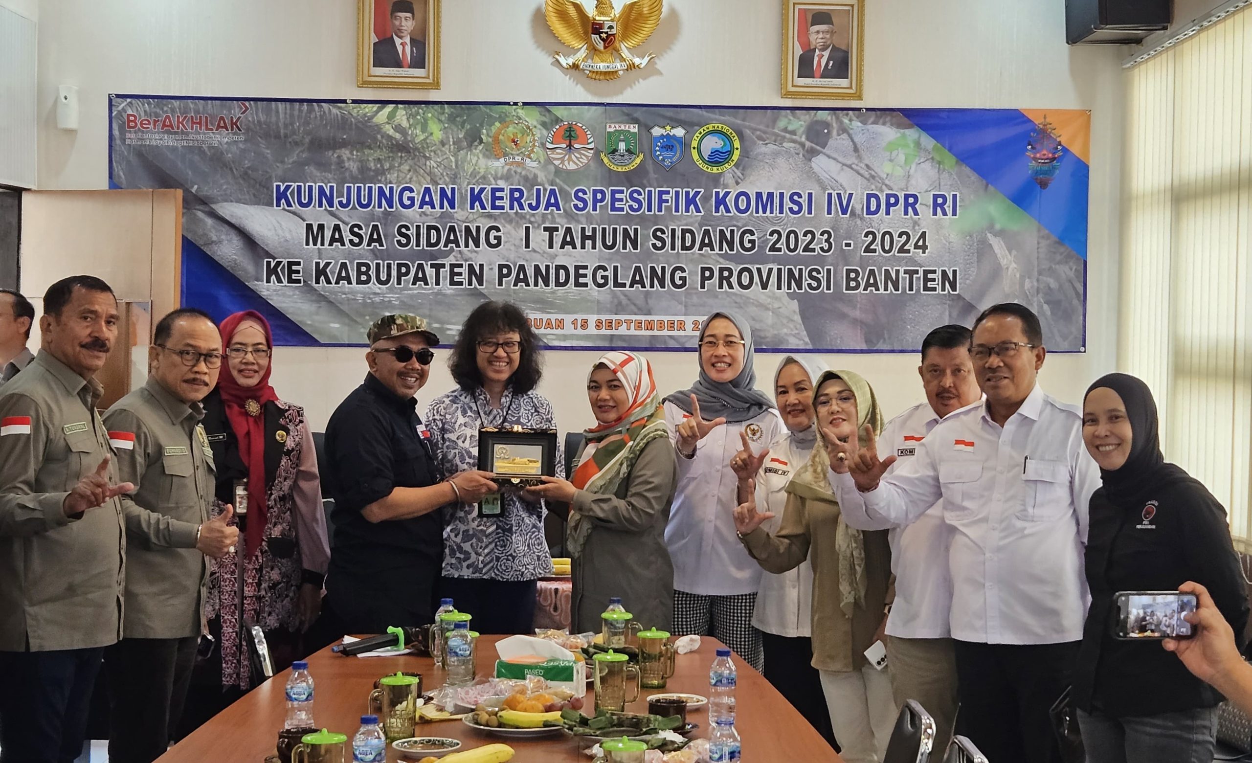 Atensi dan Dukungan Komisi IV DPR RI Terhadap Konservasi Badak Jawa