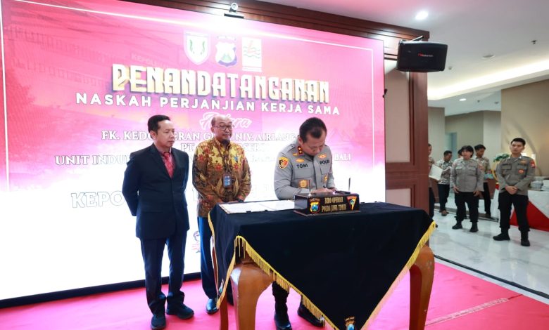 Kapolda Jatim Menandatangani Perjanjian Kerjasama Bersama FKG Unair Dan PT. PLN (Persero)