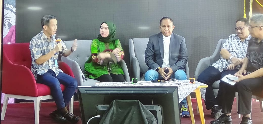 Hindari Pemanasan Global Permanen: Buka Lebar Investasi Energi Bersih