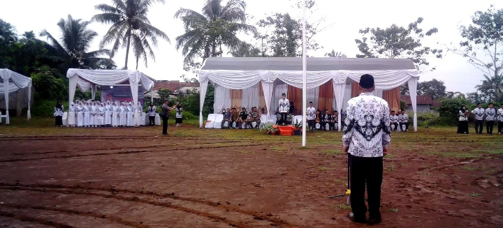 Screenshot_20231125-115946 Perayaan HGN dan HUT PGRI ke 78 di Tenjolaya Semarak dan Meriah