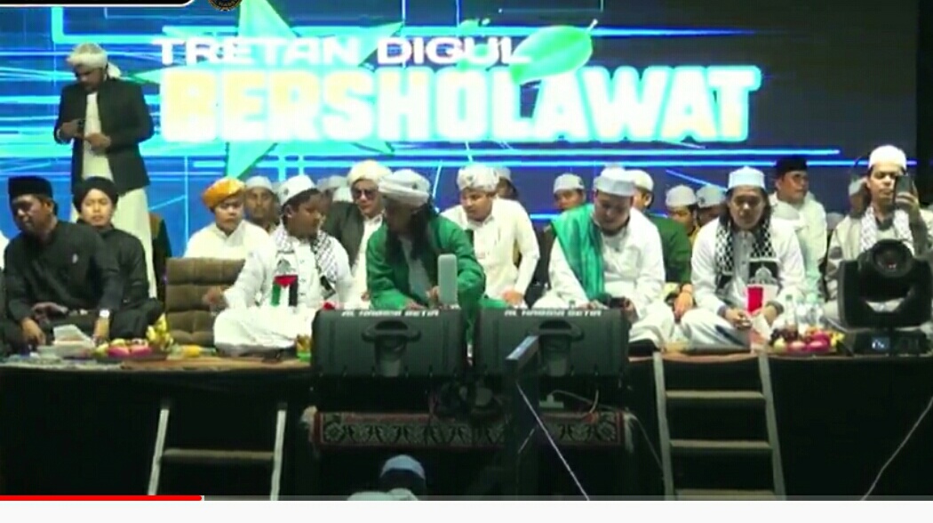 Peringatan Maulid Nabi Muhammad Saw Sekaligus Donasi Buat, Palestina Yang Lagi Berduka Peringatan Maulid Nabi Muhammad Saw Sekaligus Donasi Buat, Palestina Yang Lagi Berduka