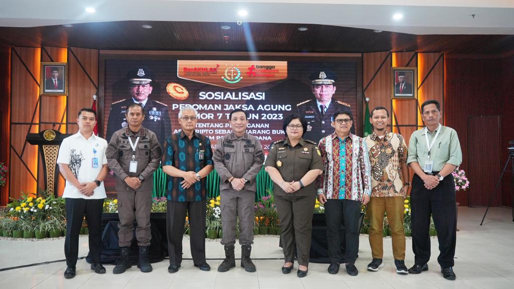 Kajati Sulsel Beserta Jajaran Mengikuti Kegiatan Projek Perubahan Sosialisasi Pedoman Jaksa Agung Nomor 7 Tahun 2023 Tentang Penanganan Aset Kripto Sebagai Barang Bukti Dalam Perkara Pidana