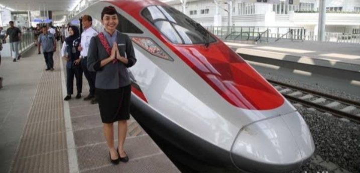 IMG-20231228-WA0020 Penumpang Whoosh Tembus 1 Juta. Erick Thohir, Terbukti Transportasi Cepat Dibutuhkan Rakyat