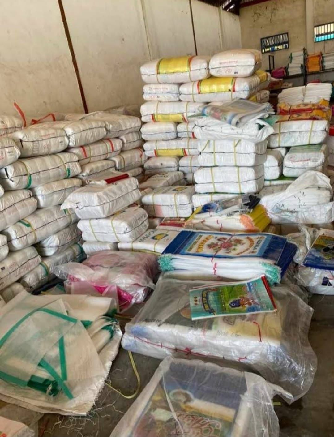 Diduga Tempat Percetakan dan Sablon UD Eka Jaya Tak Berizin, Merk Mirip Beras Terkenal