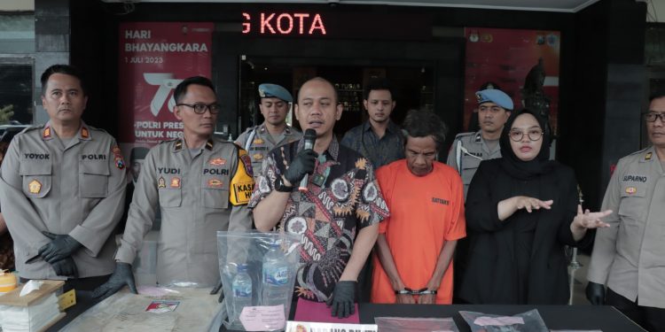 Polresta Malang Ungkap Kasus Ditemukan Jasad Pria Berlumuran Darah Sukun Malang, Sekaligus Meringkus Tersangka