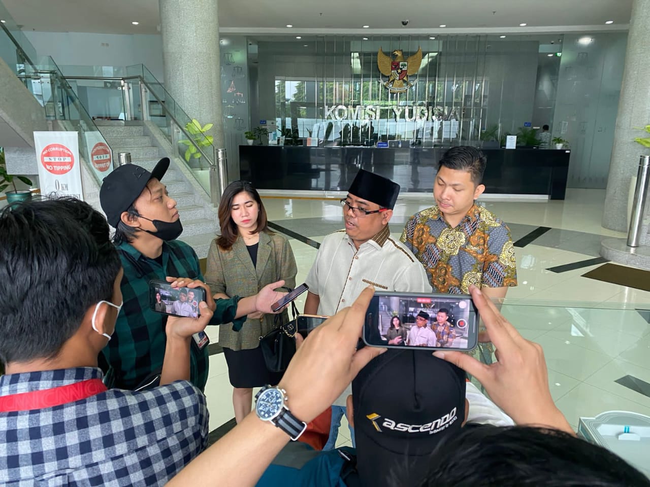 Mizuho Investment Rugi Ratusan Milyar, Tuntut The Dunking Group Mengembalikan Asetnya