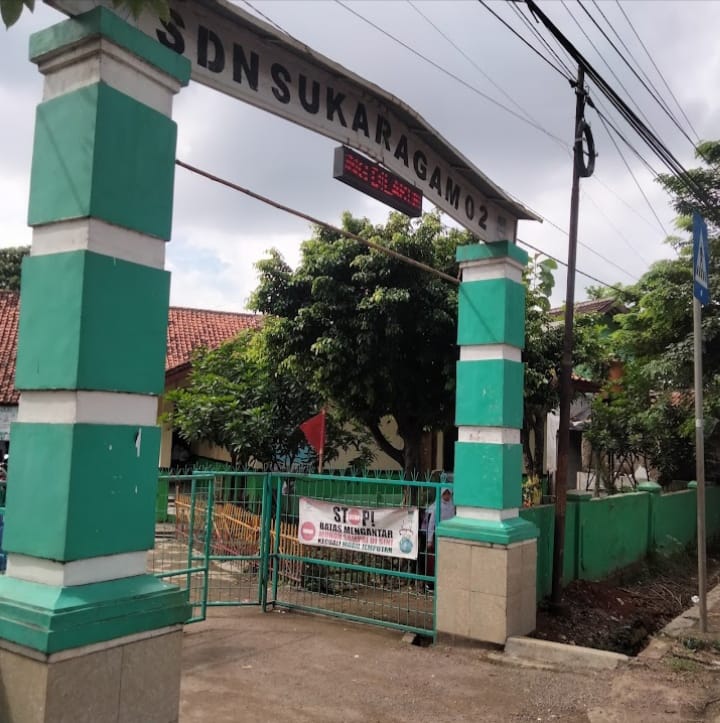 Salah Seorang Wali Murid SDN 02 Sukaragam, Kecamatan Serang Baru, Kabupaten Bekasi Keluhkan Dugaan Pungut Biaya Untuk Pembelian Buku LKS