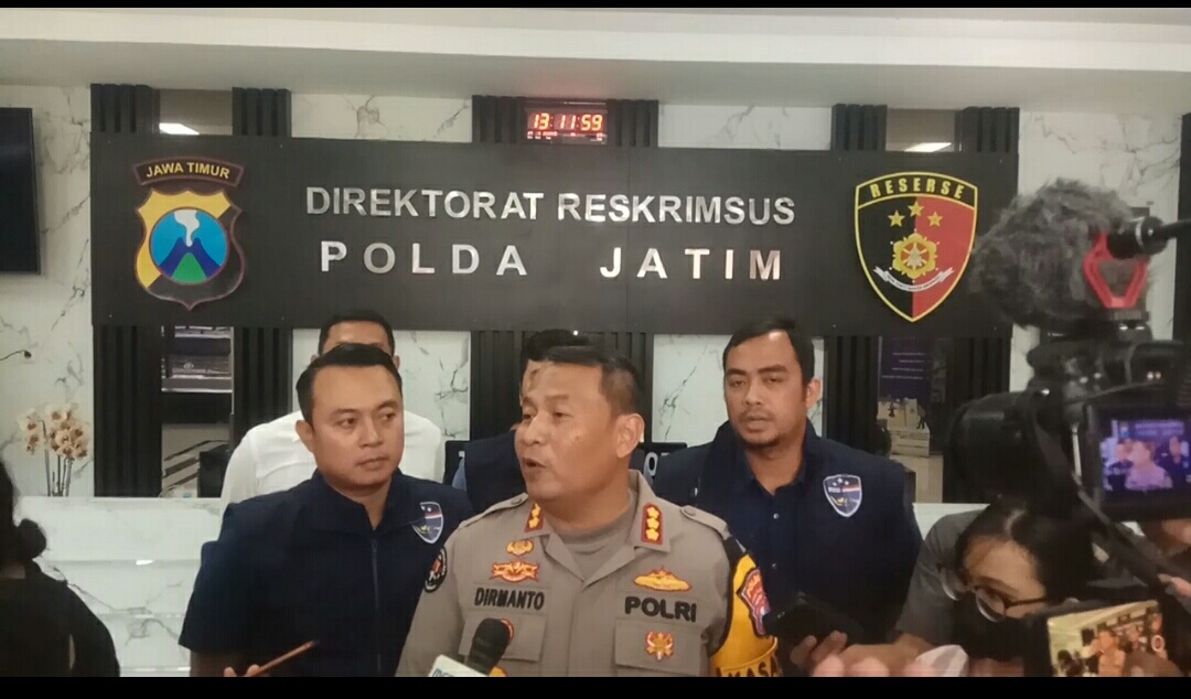 Polda Jatim Ungkap Kasus pengancaman melalui medsos Di Tik-tok Polda Jatim Ungkap Kasus pengancaman melalui medsos Di Tik-tok