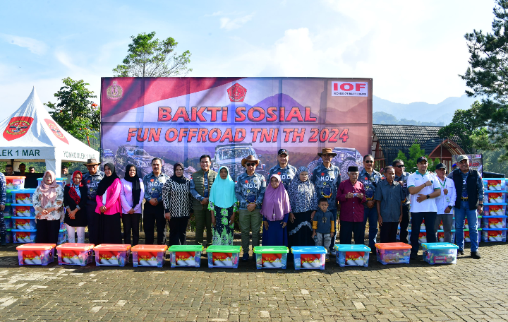 Panglima TNI Hadiri Bakti Sosial Fun Offroad TNI 2024