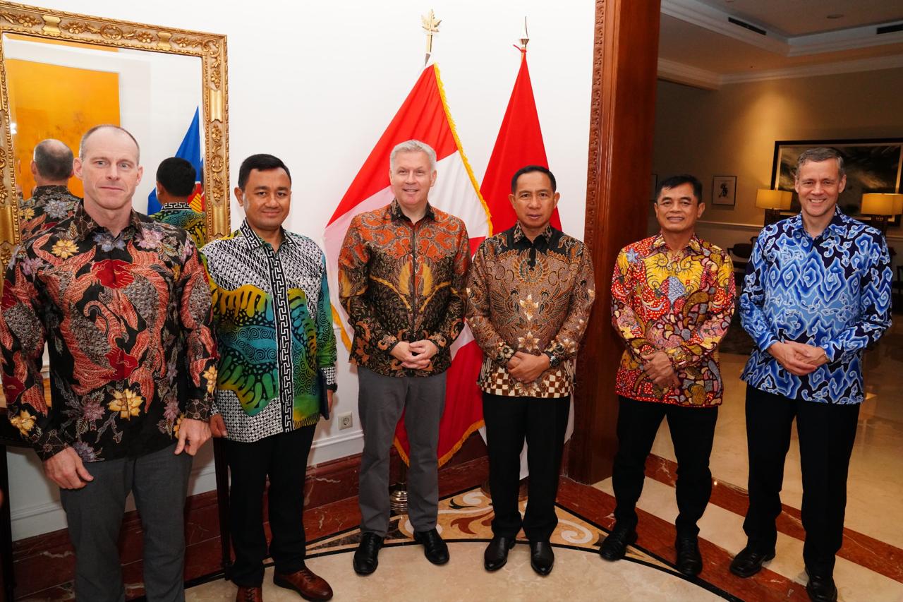IMG-20240223-WA0057 Keakraban Panglima TNI dengan Duta Besar Kanada untuk RI