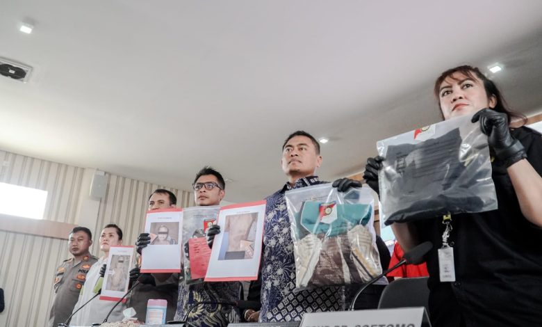 Polrestabes Surabaya Ungkap Kasus Pelaku Aniaya Anak