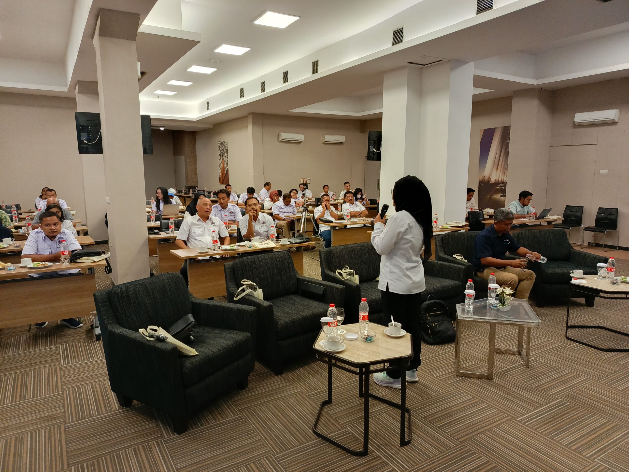 Ketua I Wayan Sumadita, ST Menggelar RAKERCAB DPC Aptrindo Rapat Kerja 2024