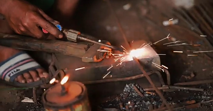 Asal Usul Desa Cibanteng Kecamatan Ciampea Bogor yang terkenal dengan Pandai Besi