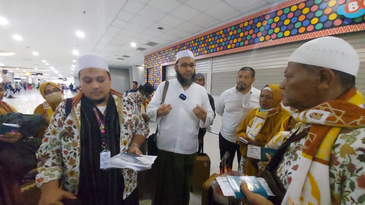 Beberapa Jemaah Umroh Big Royal Travel Kecewa Barangnya Banyak Yang Hilang
