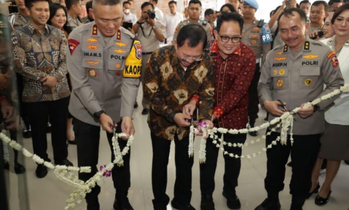 Kapolda Jatim Meresmikan Klinik Layanan lmmunoteraphy Nusantara