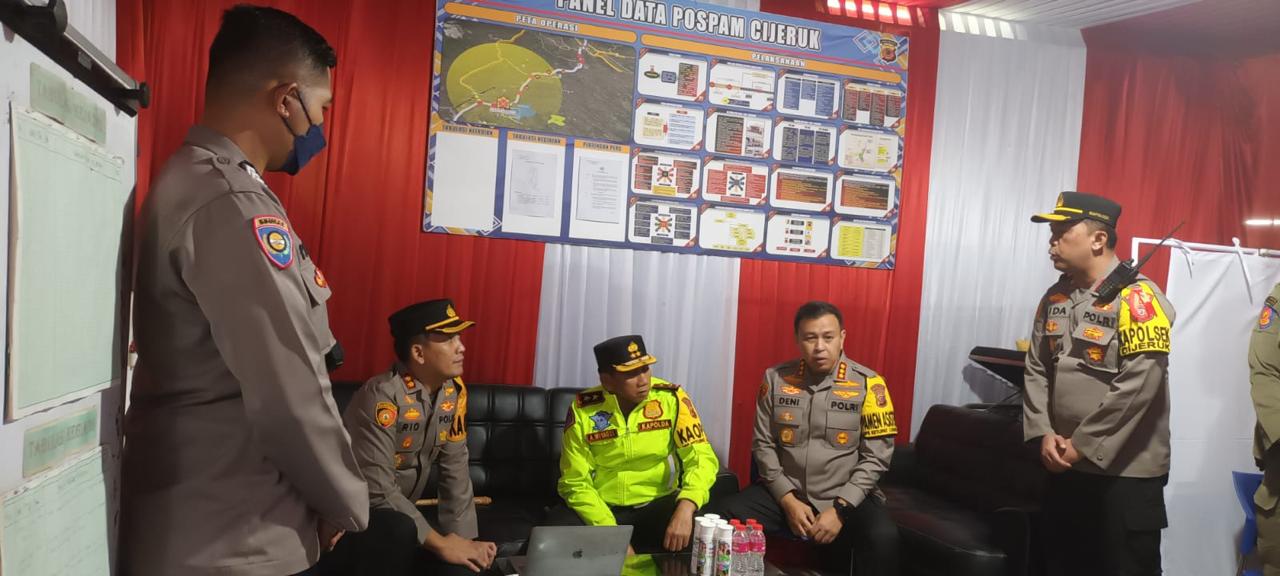 Kapolda Jawa Barat Tinjau Kesiapan Pospam Cijeruk Polres Bogor dalam Ops Ketupat Lodaya 2024