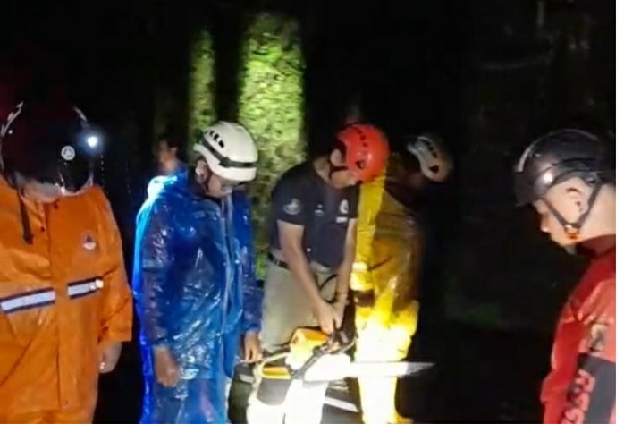 Akses Sukabumi Bogor Terputus, DiDuga Akibat Longsor Di Bojongkokosan Timbun Jalan