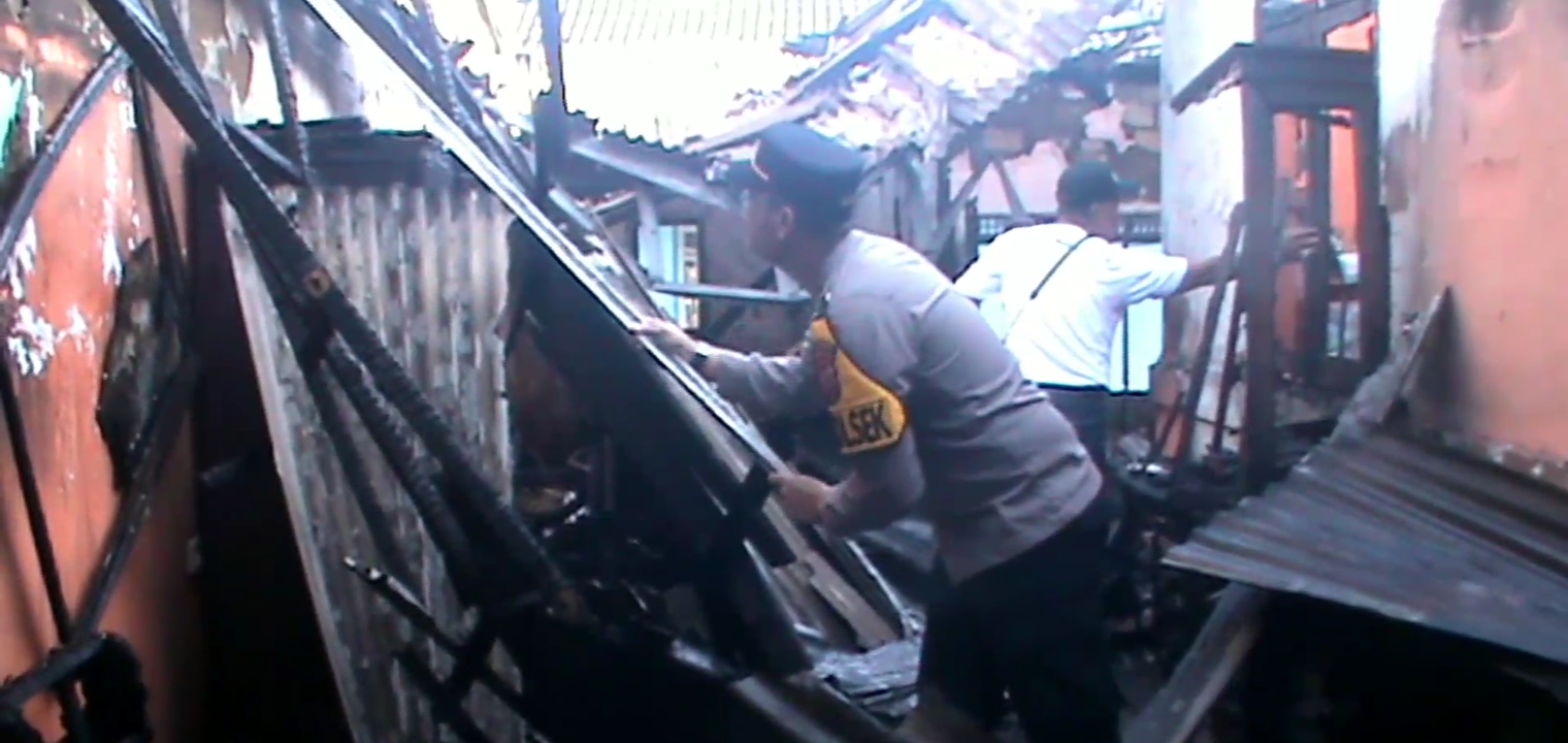 Satu Rumah di Kadudampit di Lahap Si Jago Merah, Di Duga Api Berasal Dari Konsleting Listrik