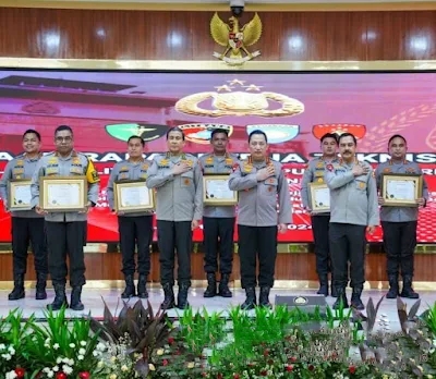 Ditintelkam Polda Jatim Mendapatkan Penghargaan Oleh Kementerian Keuangan Rl