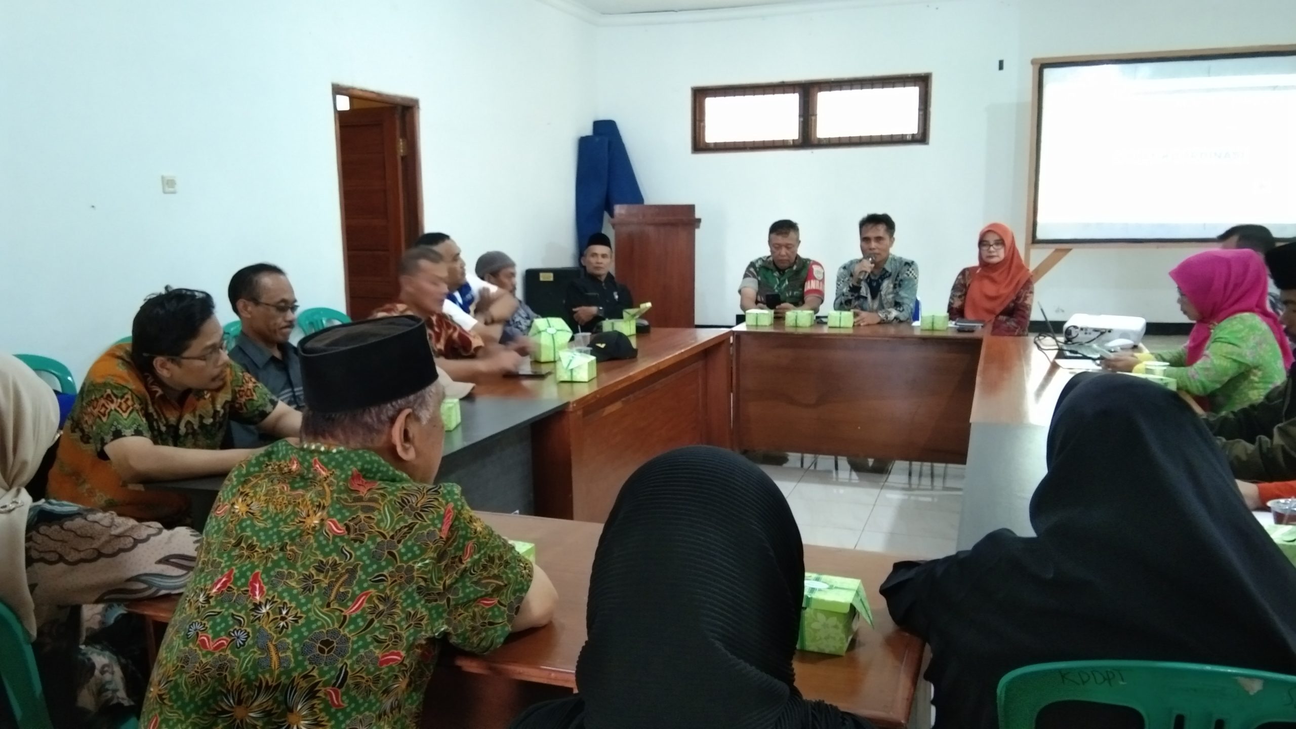 Jelang Peringatan Hari Besar Nasional Muspika Kecamatan Kadudampit dan lintas Sektoral, Gelar Rapat Koordinasi.
