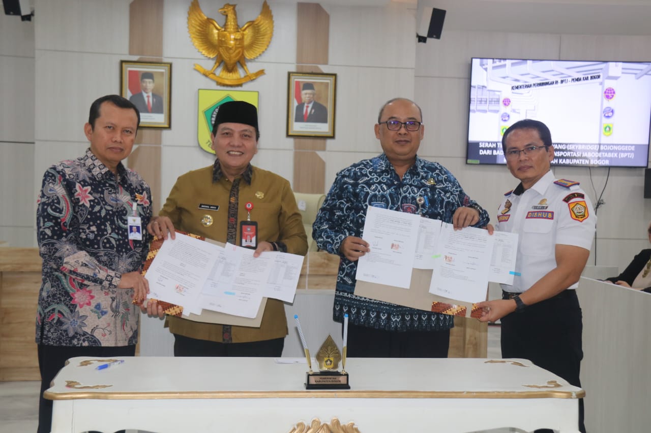 Skybridge Bojonggede Resmi Jadi Milik Pemkab Bogor, Diterima Langsung Oleh Pj. Bupati Bogor dari BPTJ
